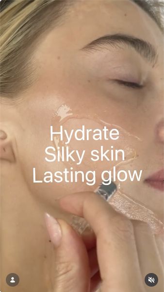 Silky skin. Lasting glow.